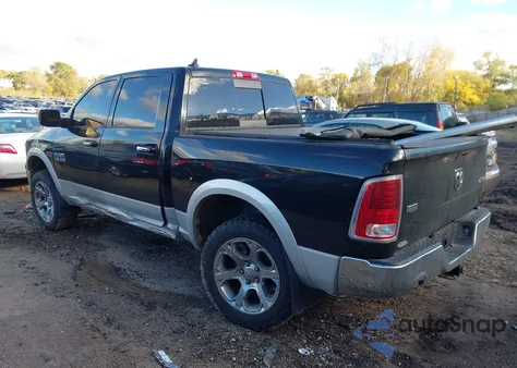 2015 Ram 1500 Laramie из США, поврежденный, VIN 1C6RR7NM6FS563852